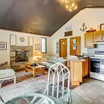 Large Hazleton Home With Hot Tub And Mountain Views!
